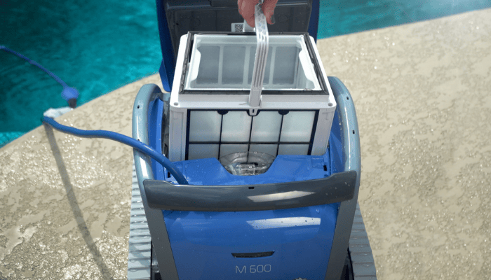 filtre robot piscine dolphin M600