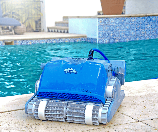robot piscine m550 dolphin