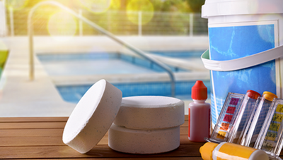 produits d'entretien piscine