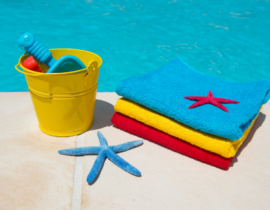 Préparer sa piscine avant un départ en vacances