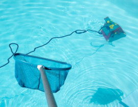 Comment nettoyer son liner de piscine ?