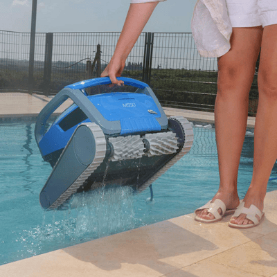 sortie d'eau robot dolphin M550