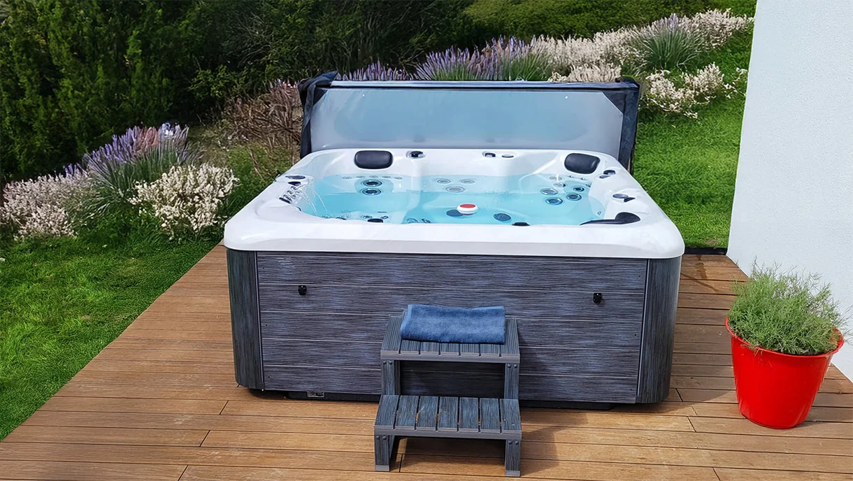 SPA EN EAU EARTH SPA