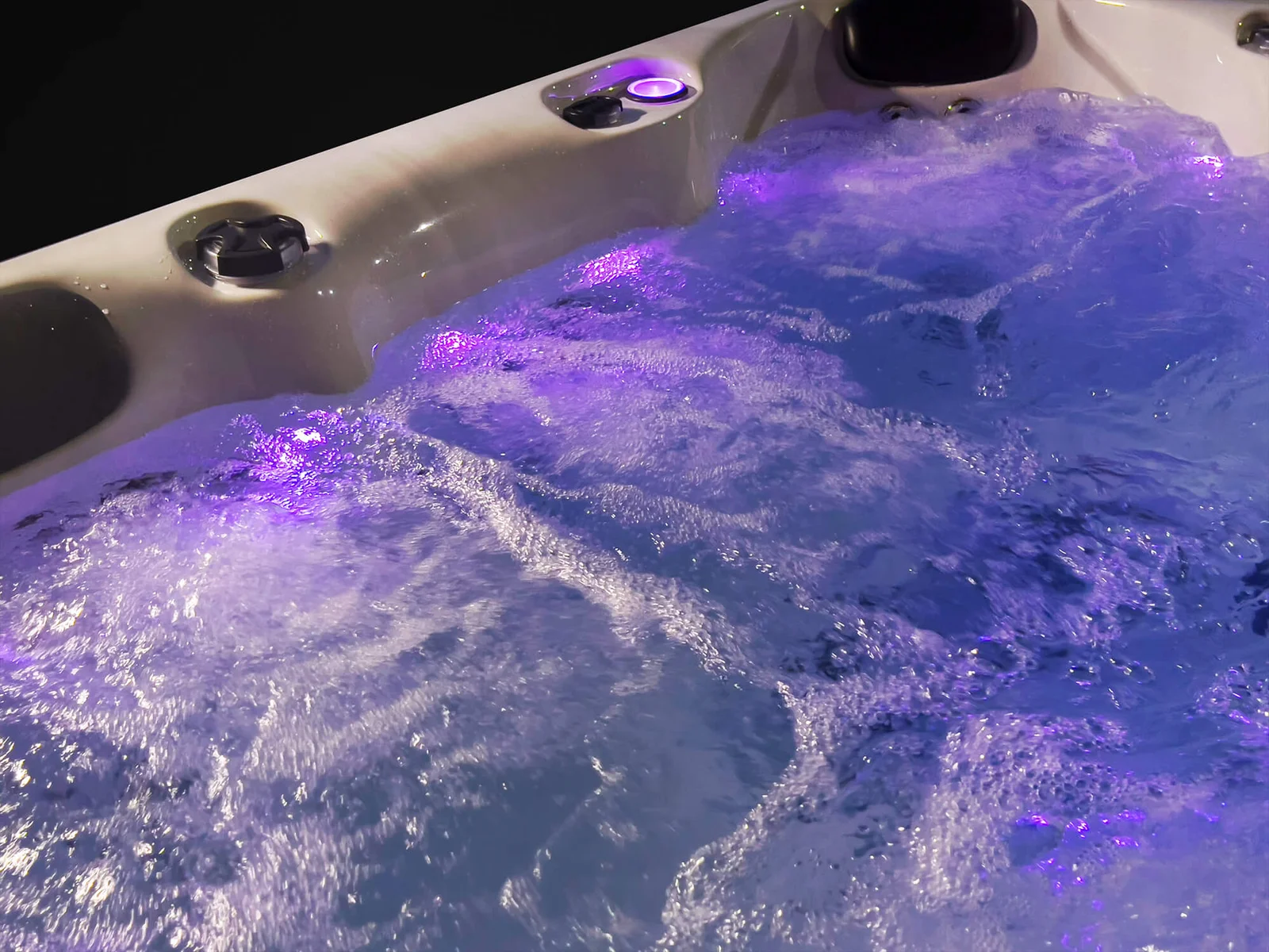 lumière led spa acrylique mariana 6 places